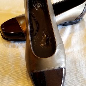 Sas dress shoes